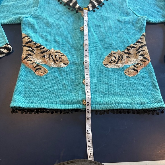 Vintage Storybook knits Cardigan with Animal Print Accents Large - Picture 7 of 16